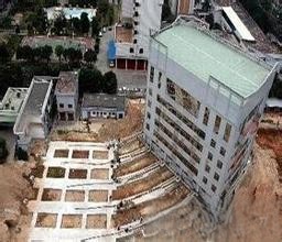 包河怎么对女儿墙做好房子加固工资？